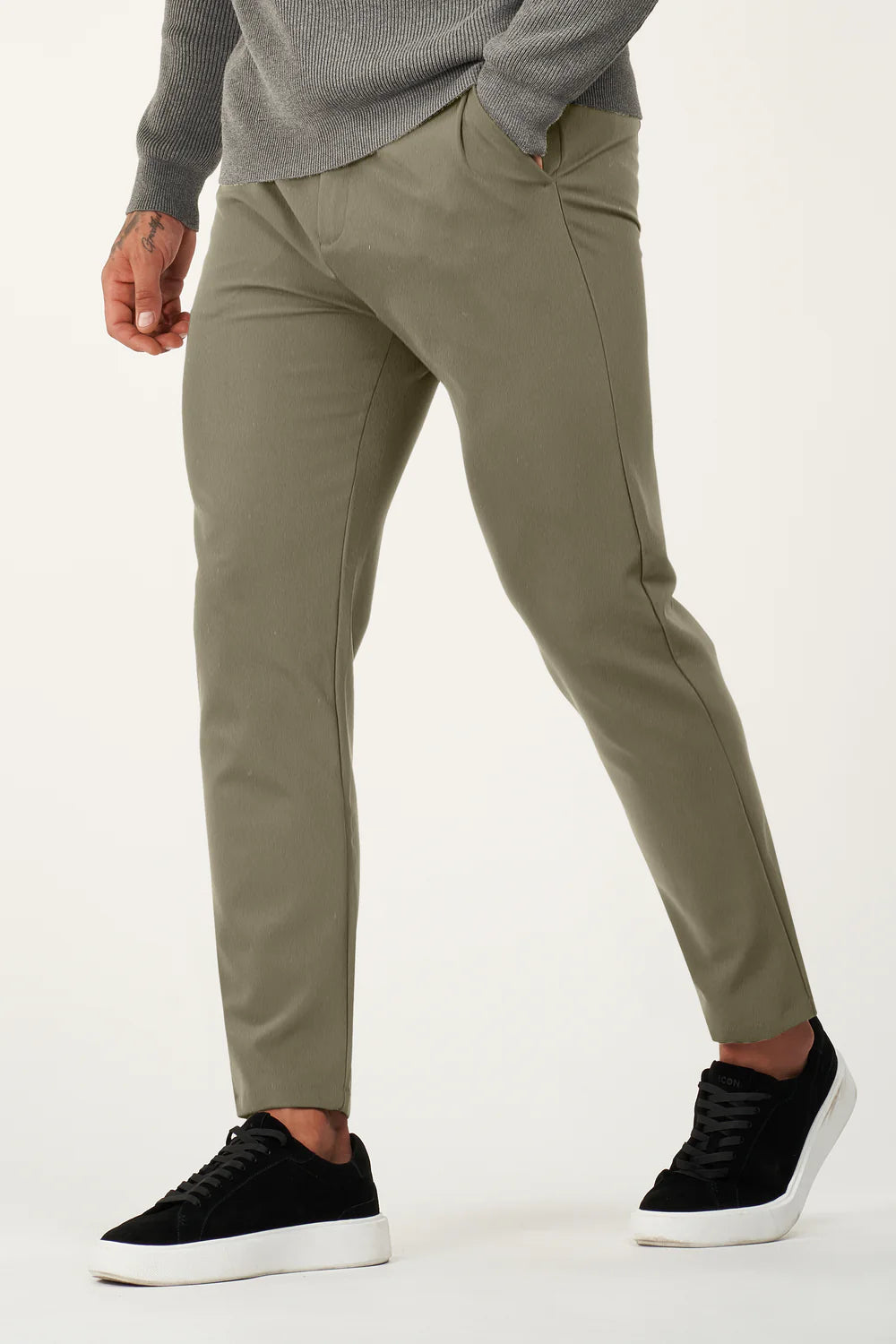Monarch Tech Pants