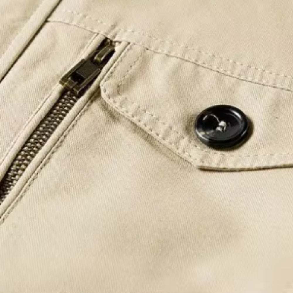 Elegante chaqueta multibolsillos
