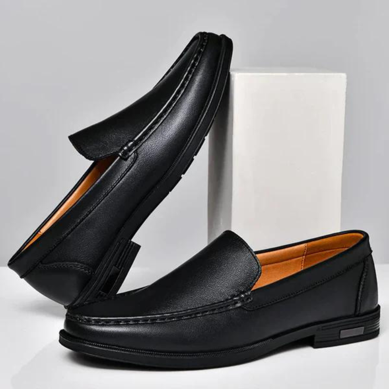 Elegantes mocasines de piel